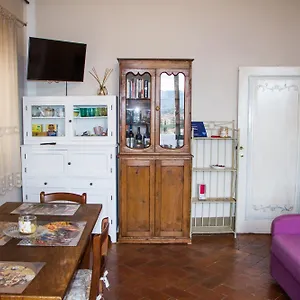 santa-croce-charme-apartment.it-tuscanyhotel.com/