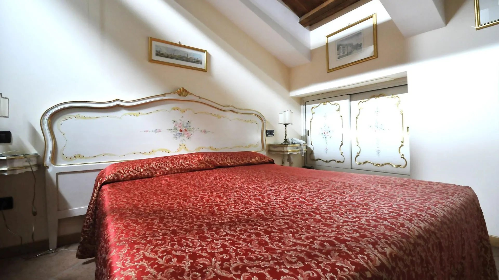 *** Guest house Ca' Leon D'Oro Hotel Venice Italy