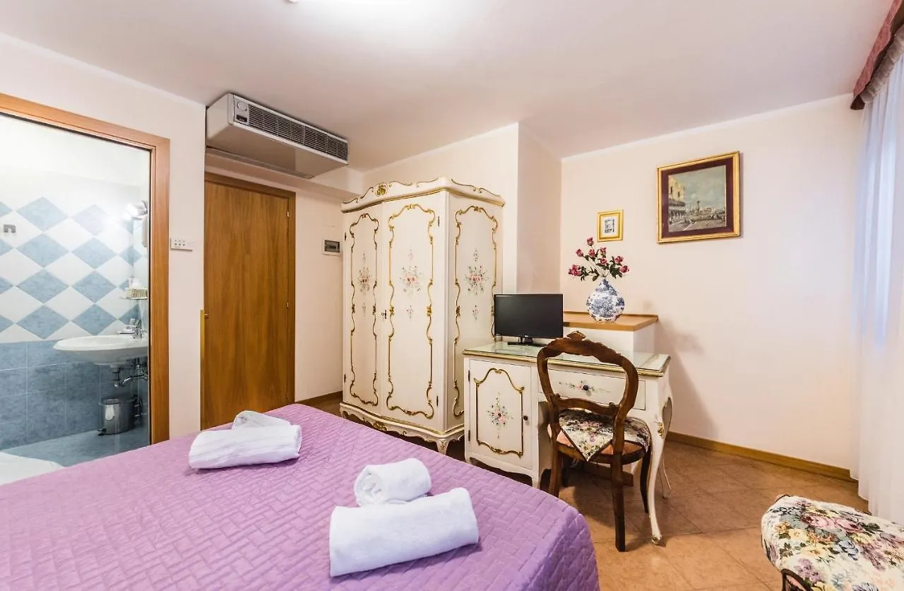 Guest house Ca' Leon D'Oro Hotel Venice