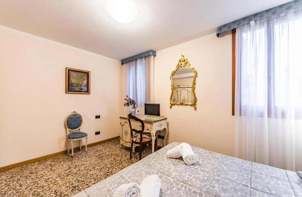 Ca' Leon D'Oro Hotel Venice Italy