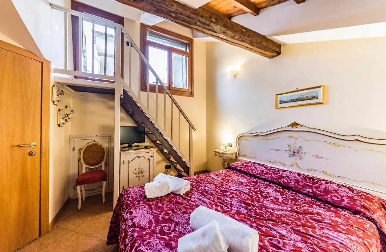 Ca' Leon D'Oro Hotel Venice Guest house