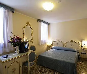 Ca' Leon D'Oro Hotel Venice Italy